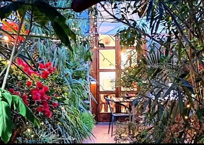 Jardin Secreto En El Centro De 2